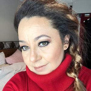 Meet your Posher, Liz